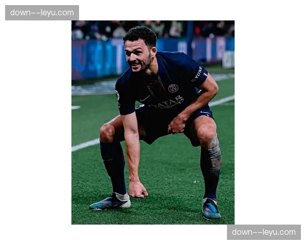 贡萨洛·拉莫斯进球后摆出海贼王二档姿势庆祝，引发社交媒体热议